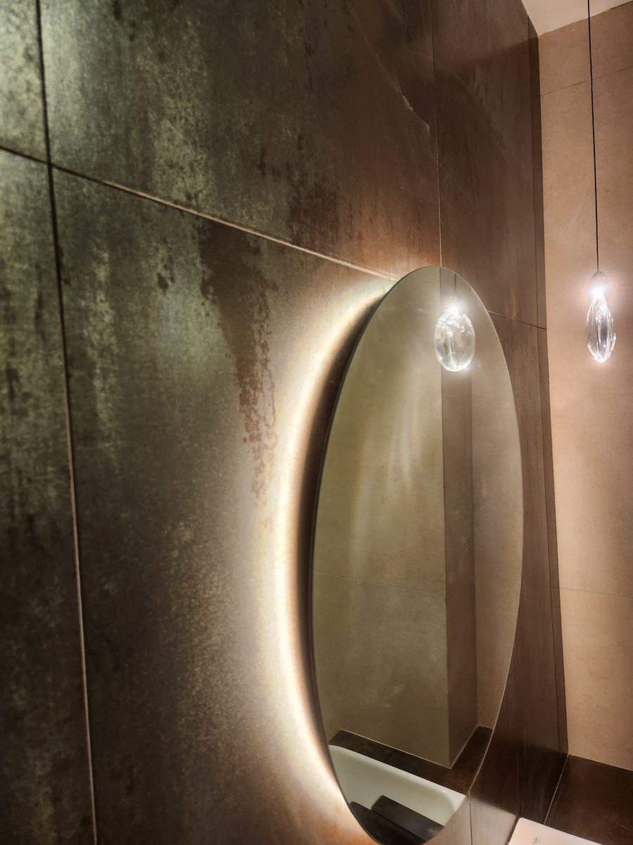 Guest bathroom tile design